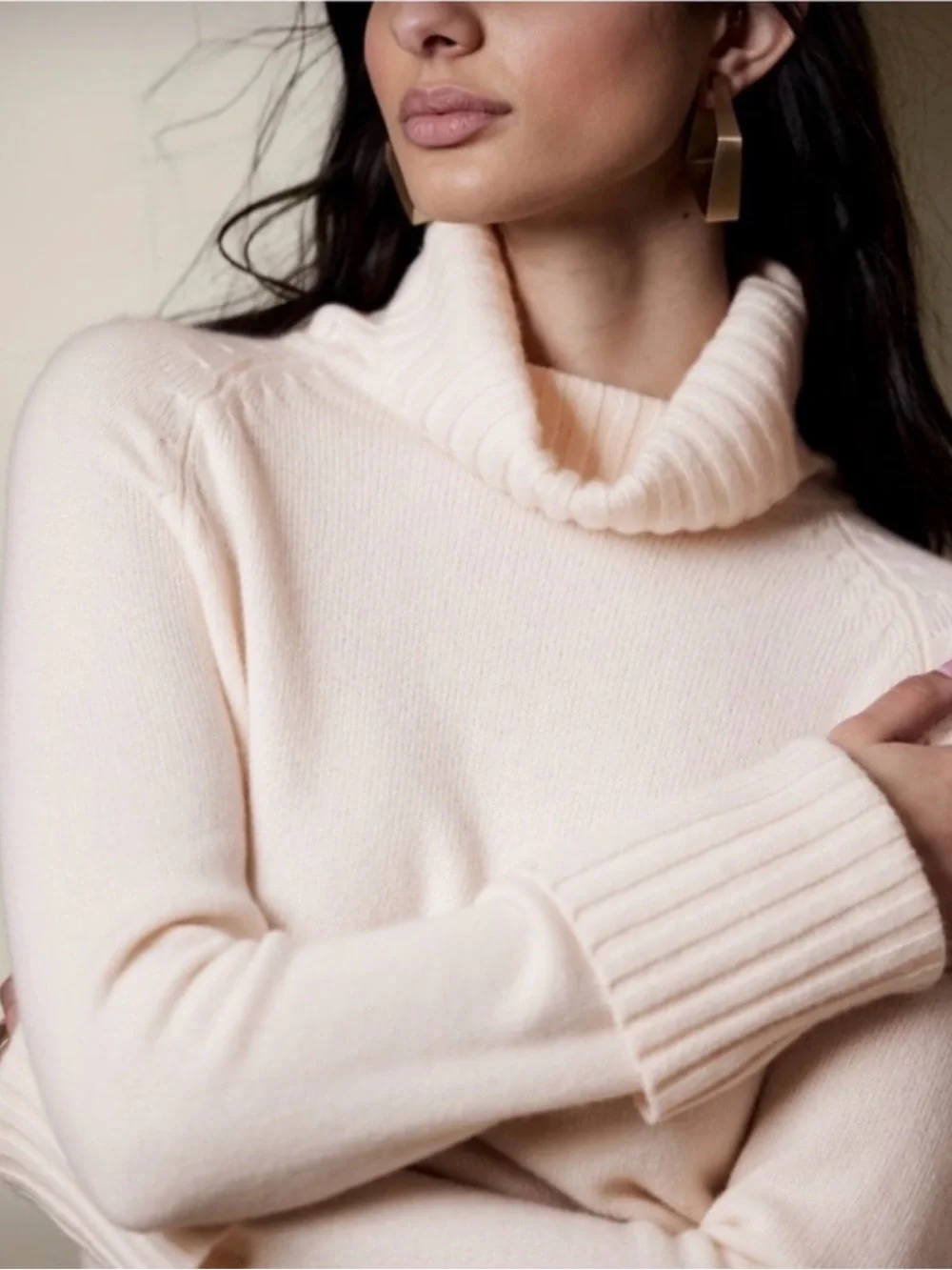 🧩Banana Republic Cozy Cream white Turtleneck Sweater 100% cashmere GUC